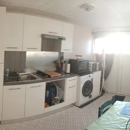 Entier Proche Des Plages De Sud Vendee Apartmán *